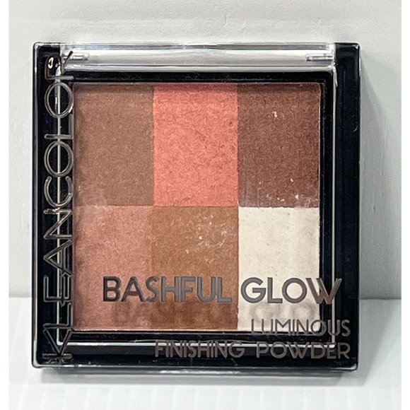 Kleancolor - Bashful Glow Luminous Finishing Powder - # 03 Russet - Picture 5 of 6